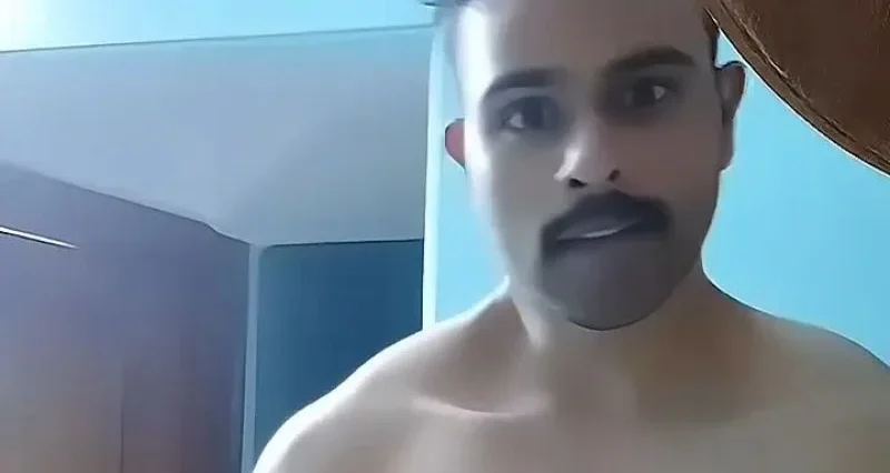 Naughty Ho Raha